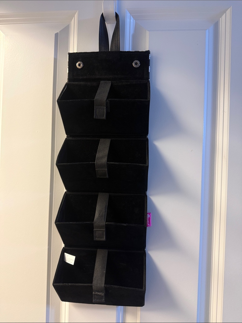Black Hanging Glasses Pocket Organizer - Multi-Tier Door Storage